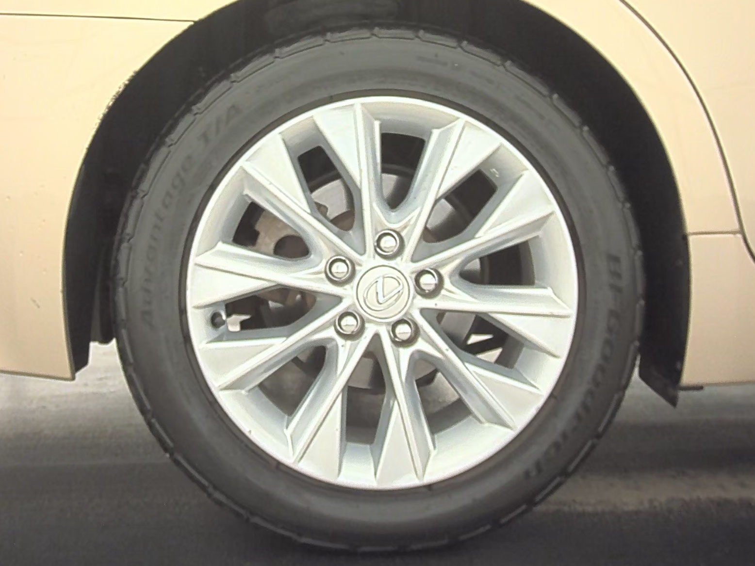 2013 Lexus ES ES 300h FWD