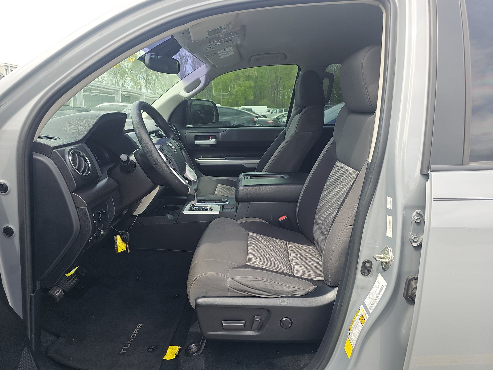 2020 Toyota Tundra SR5 RWD