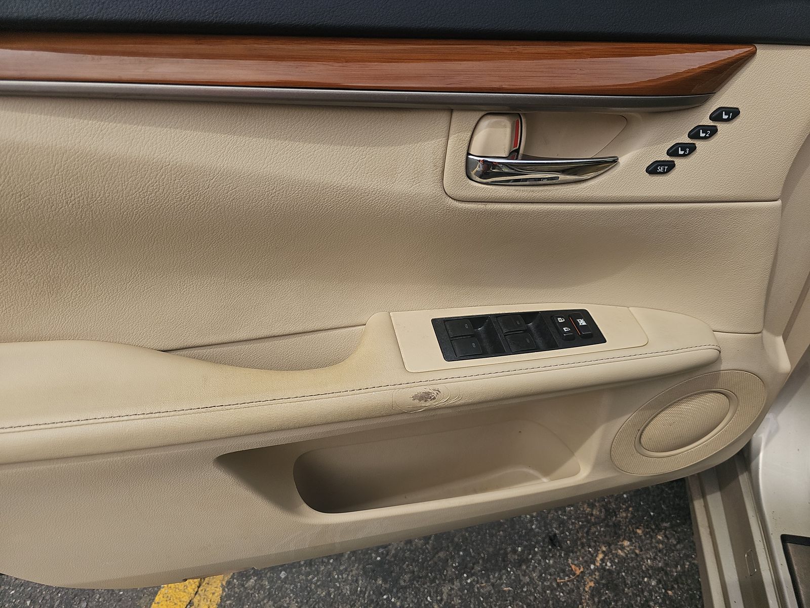 2013 Lexus ES ES 300h FWD