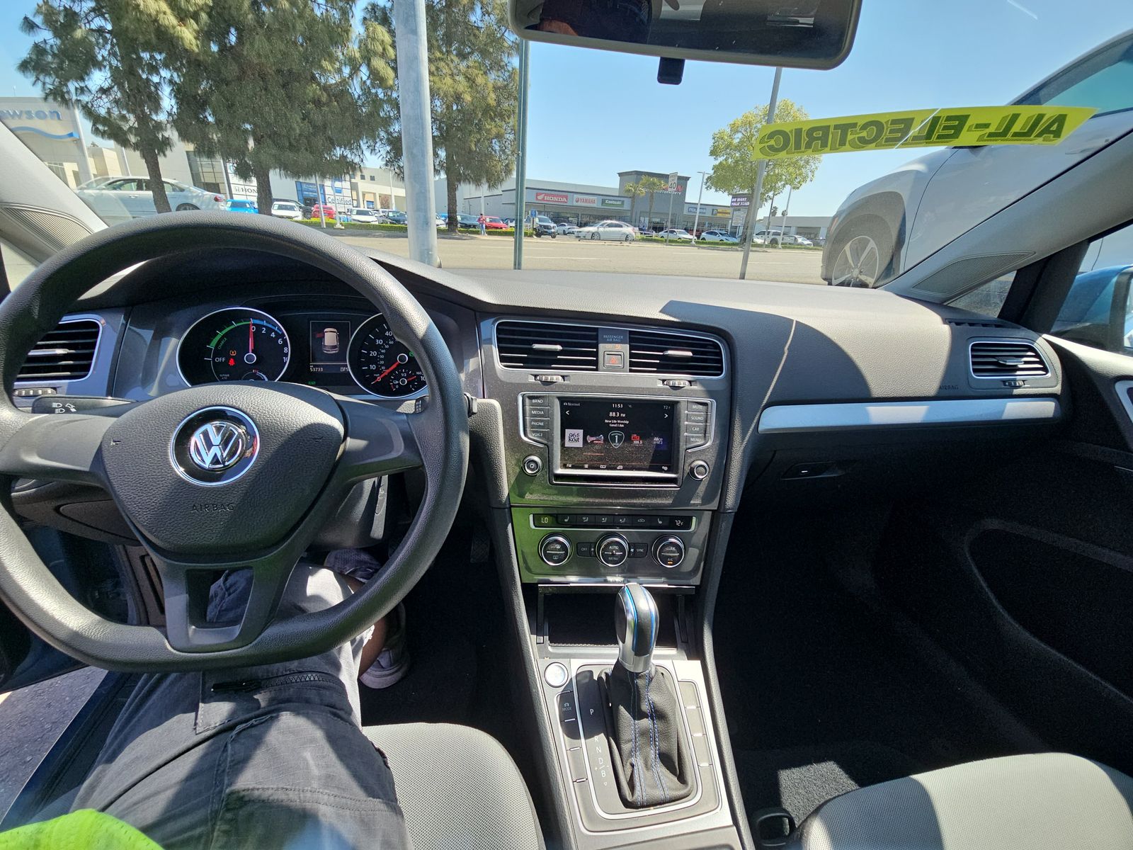 2016 Volkswagen Golf Electric SE FWD