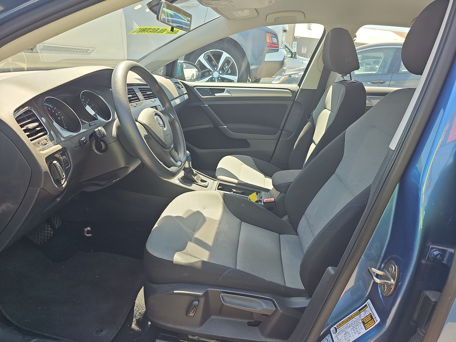 2016 Volkswagen Golf Electric SE FWD