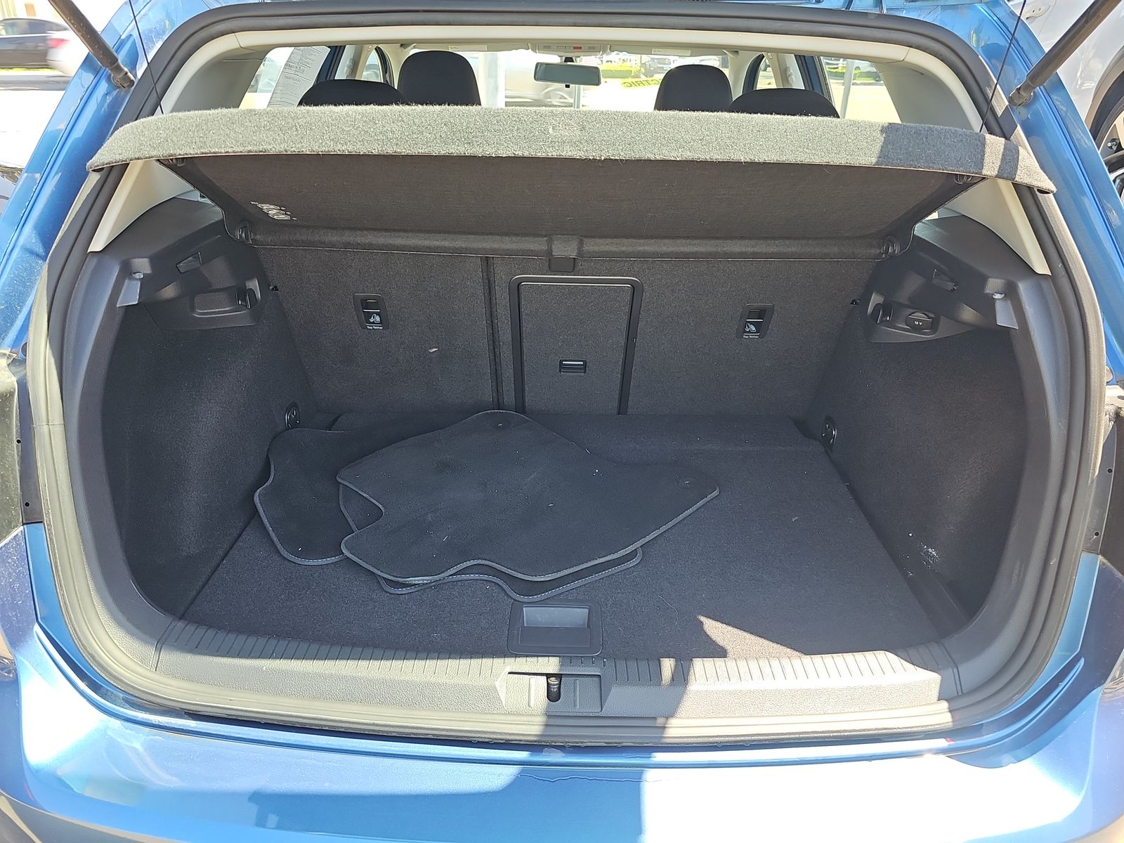 2016 Volkswagen Golf Electric SE FWD