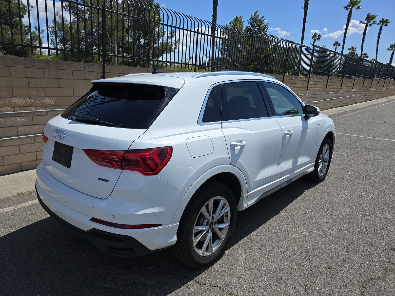 2023 Audi Q3 S line Premium AWD