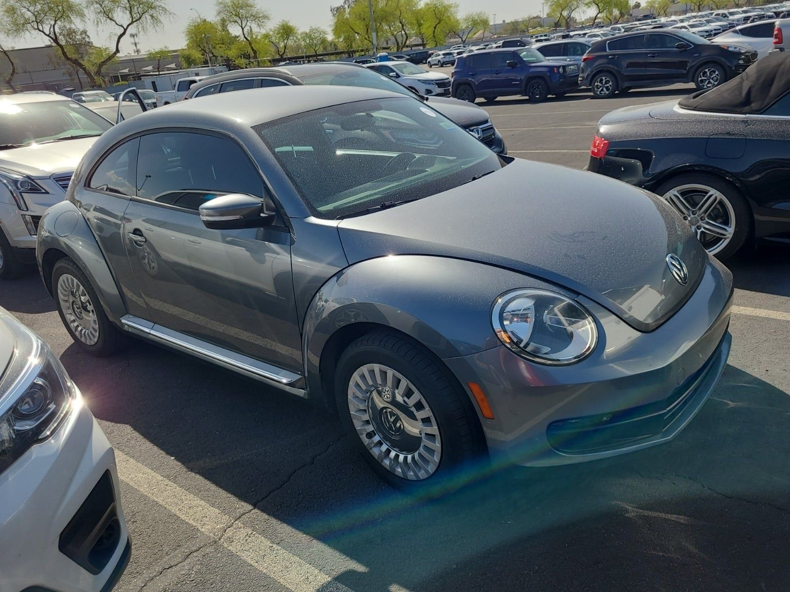 2014 Volkswagen Beetle 2.5L FWD