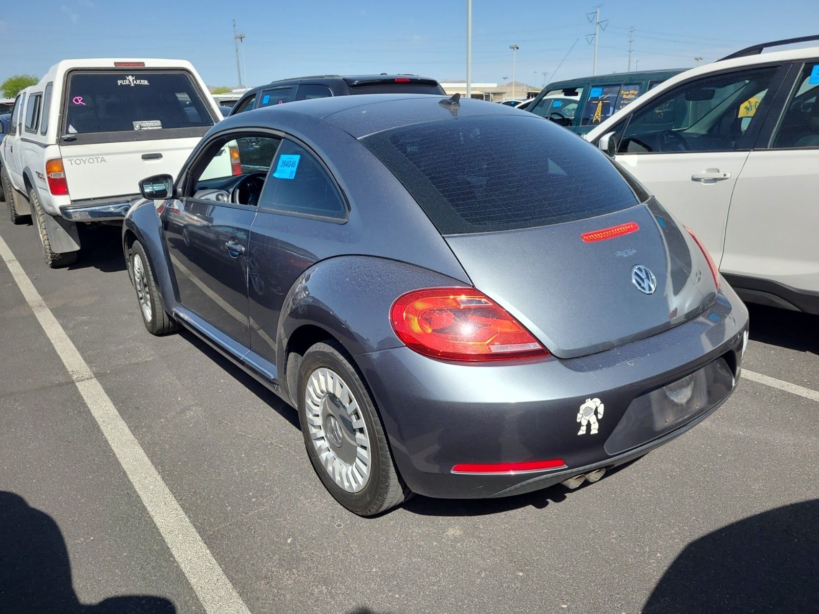 2014 Volkswagen Beetle 2.5L FWD