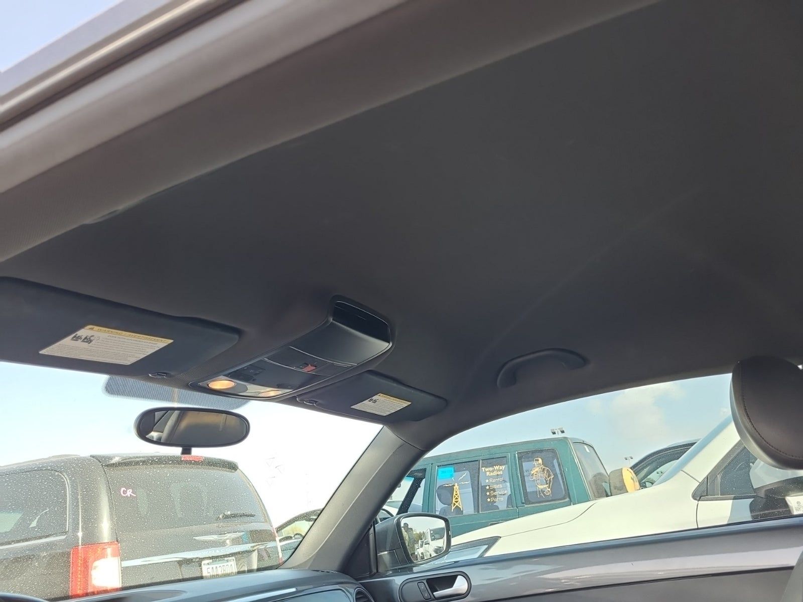 2014 Volkswagen Beetle 2.5L FWD