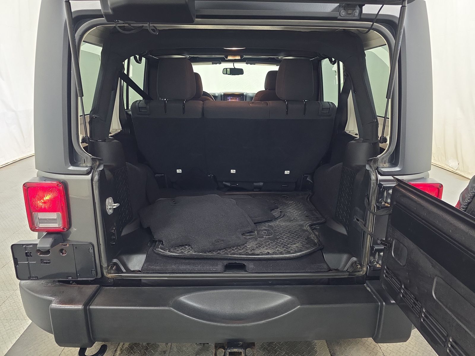 2018 Jeep Wrangler JK Unlimited Sport AWD