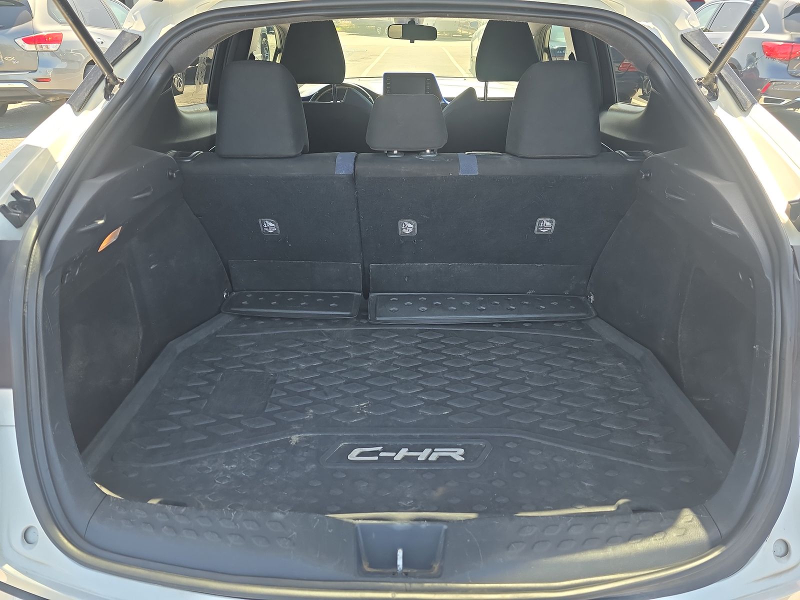 2020 Toyota C-HR XLE FWD