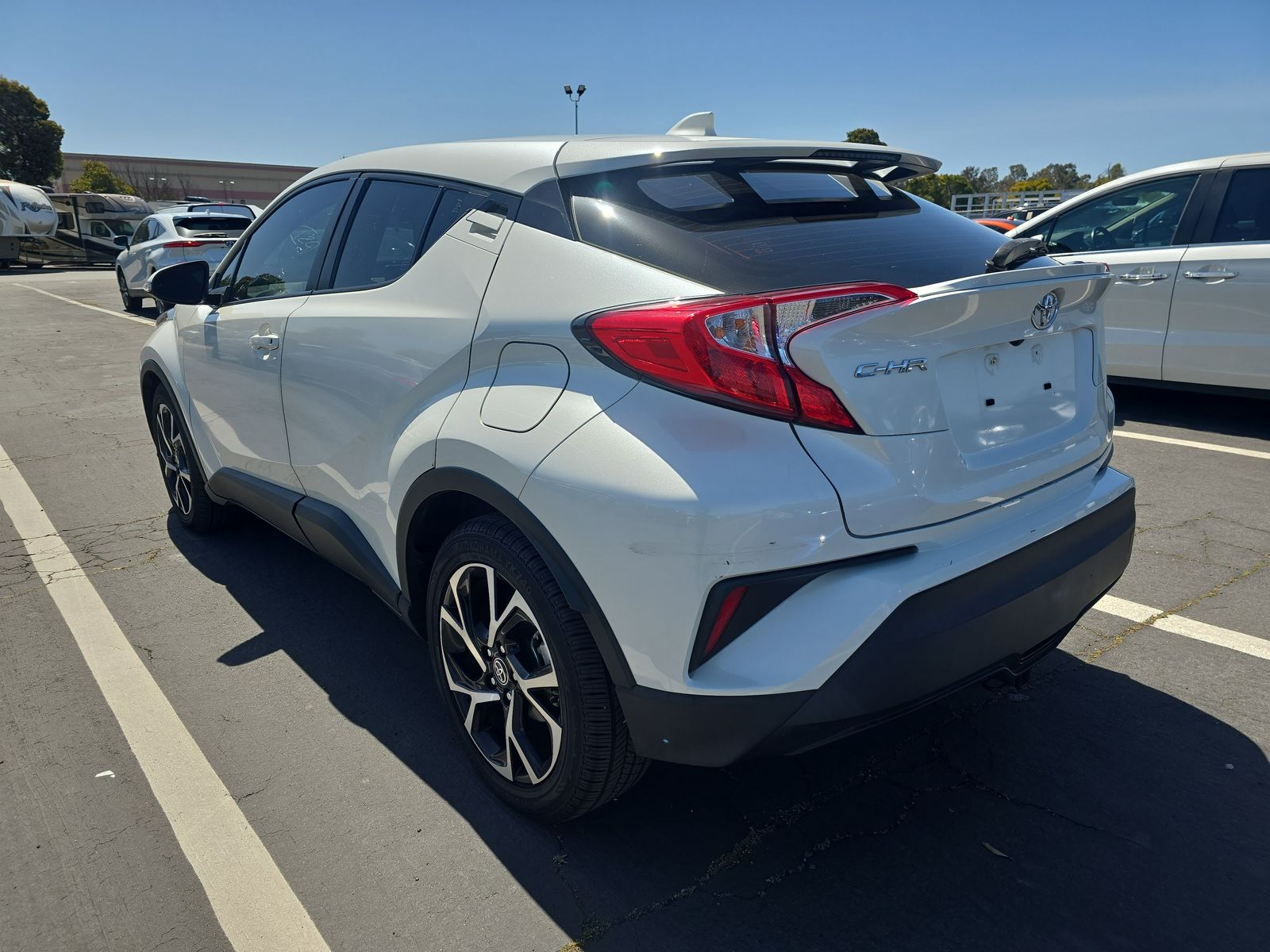 2020 Toyota C-HR XLE FWD