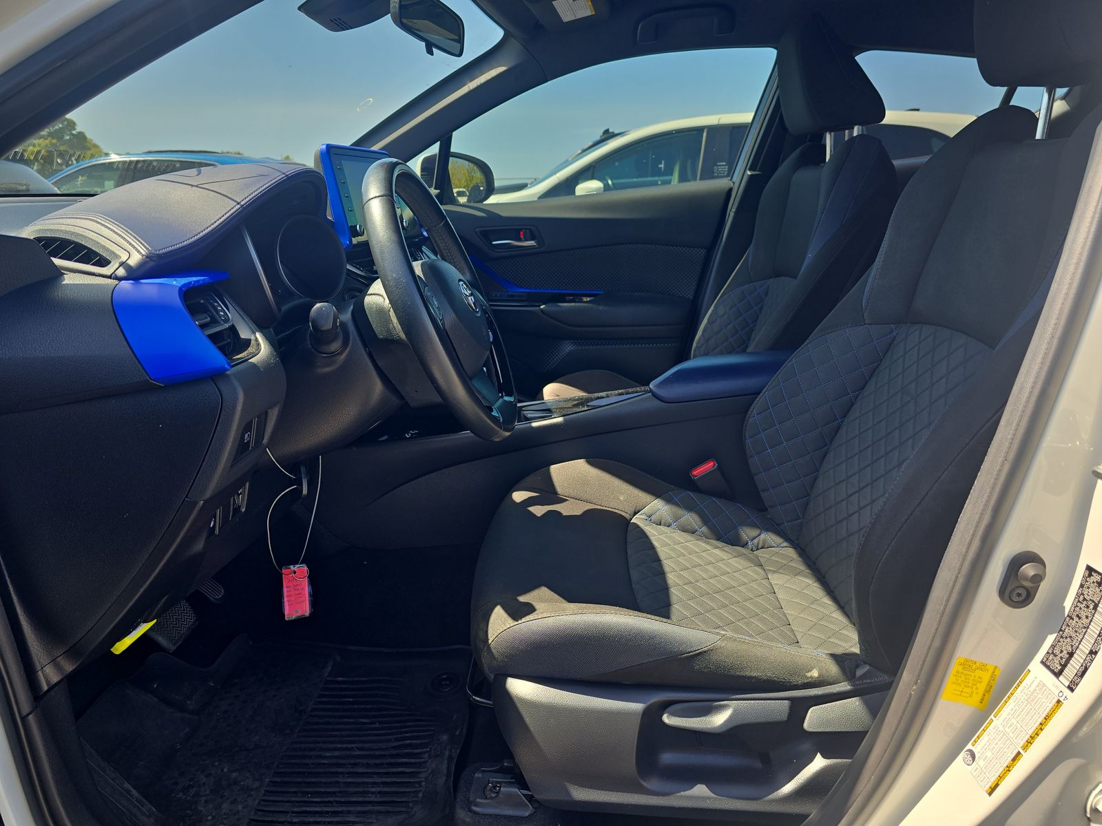 2020 Toyota C-HR XLE FWD