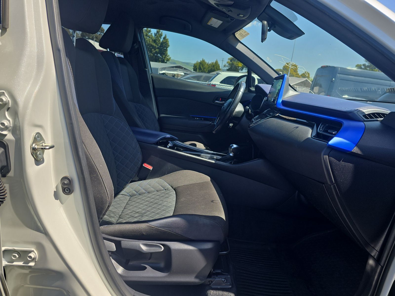 2020 Toyota C-HR XLE FWD