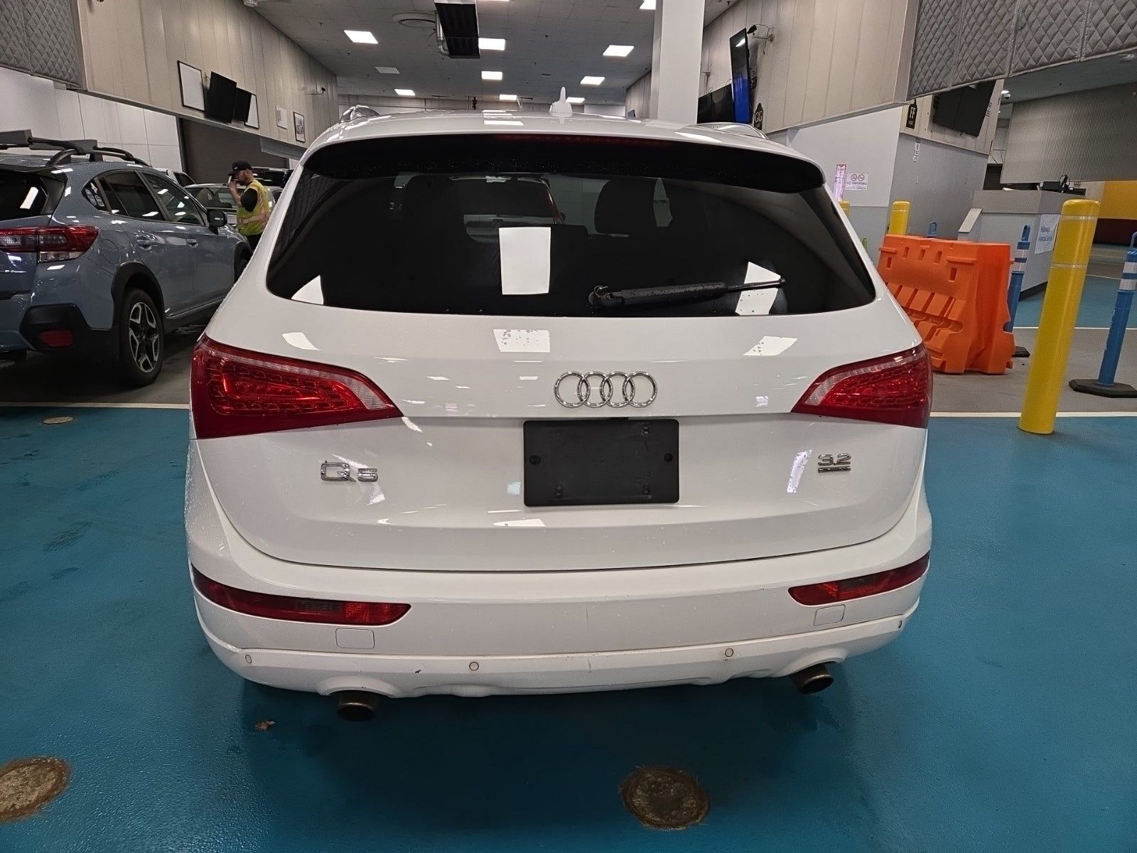 2010 Audi Q5 3.2 Premium Plus AWD