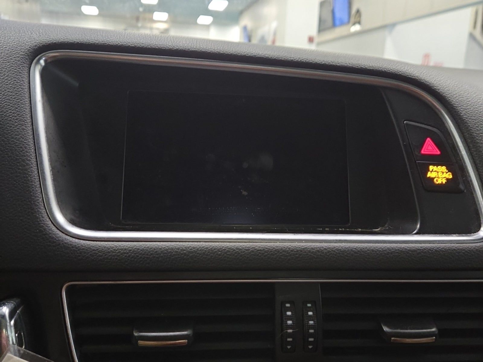 2010 Audi Q5 3.2 Premium Plus AWD