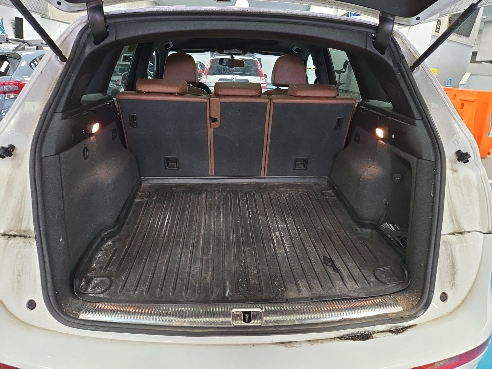 2010 Audi Q5 3.2 Premium Plus AWD