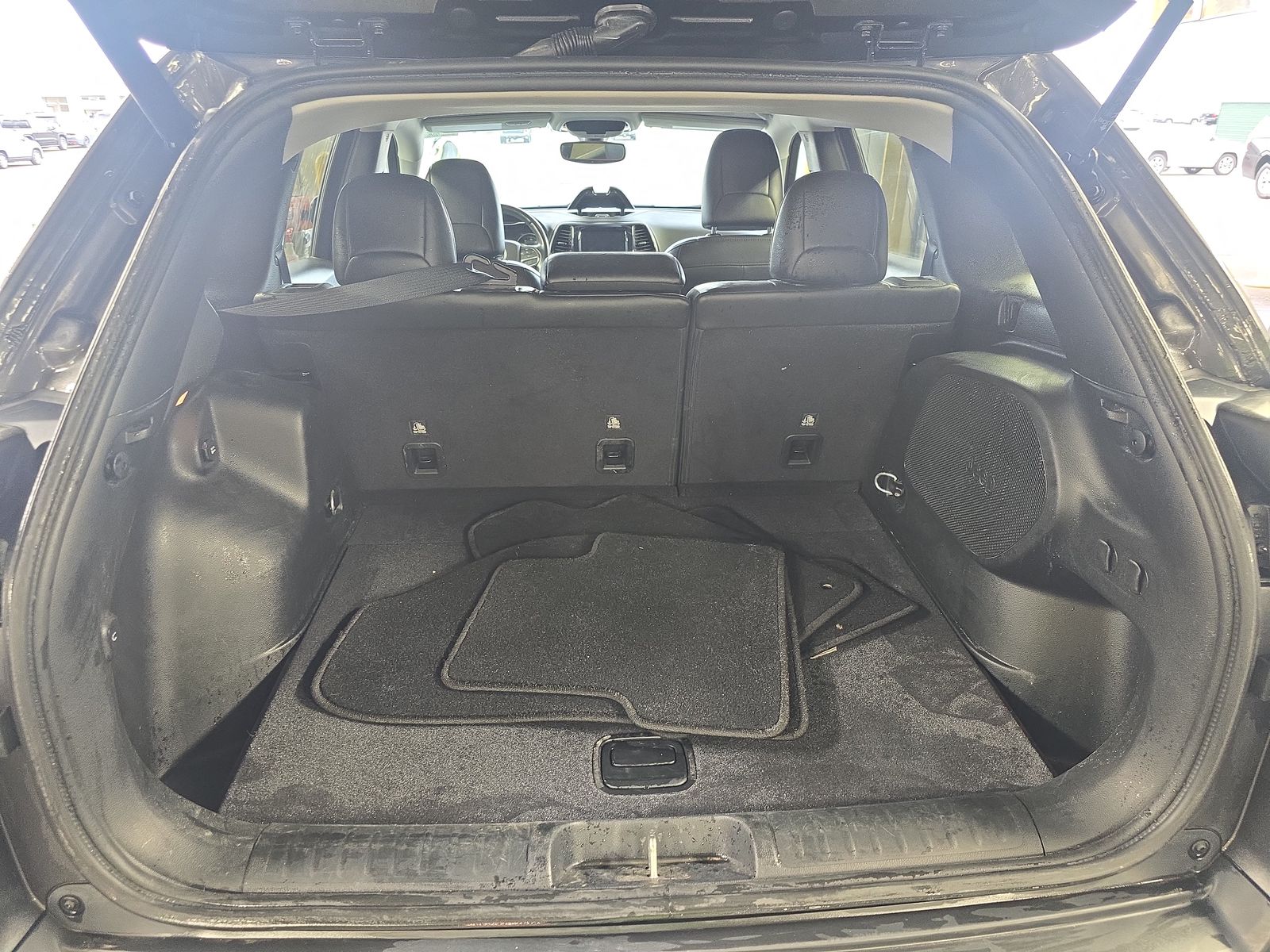 2020 Jeep Cherokee Limited AWD