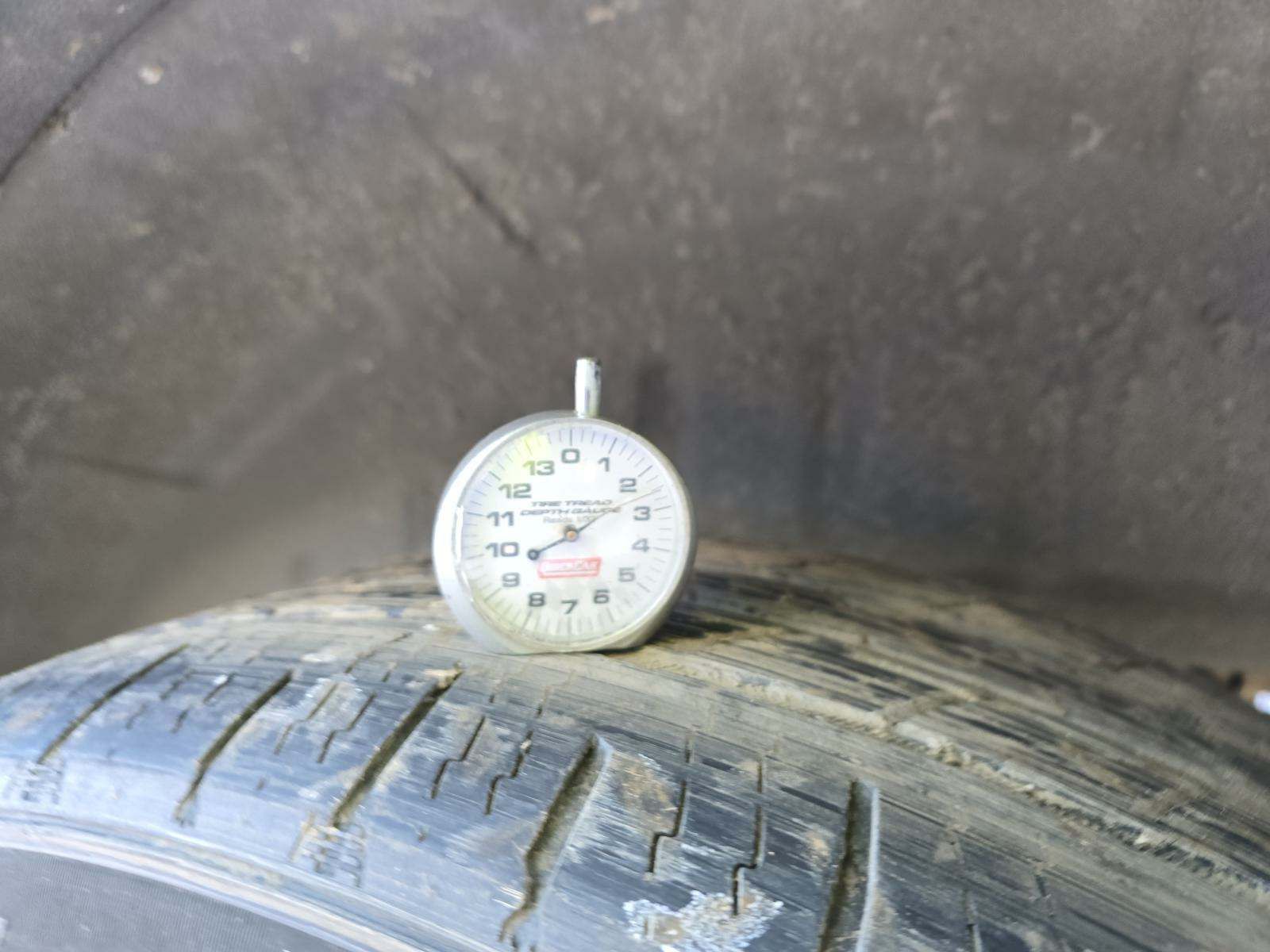 2015 Lincoln Navigator Base RWD