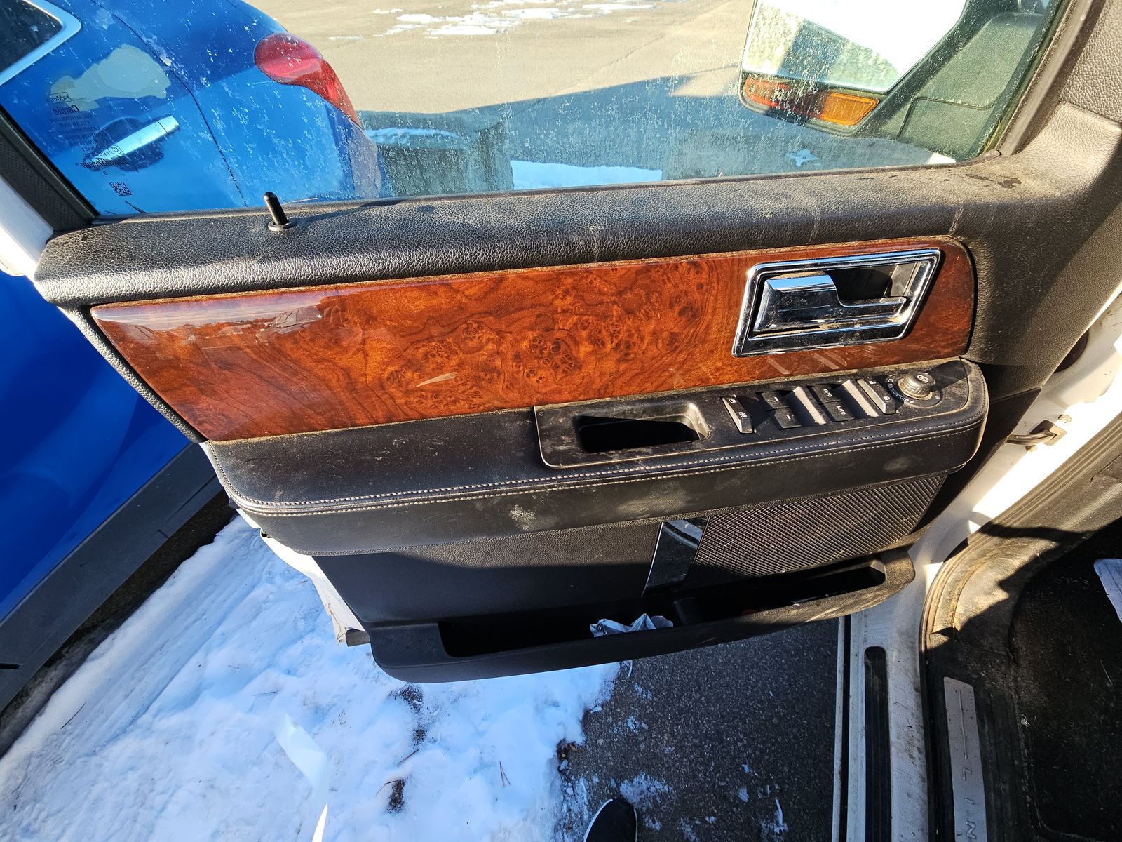 2015 Lincoln Navigator Base RWD