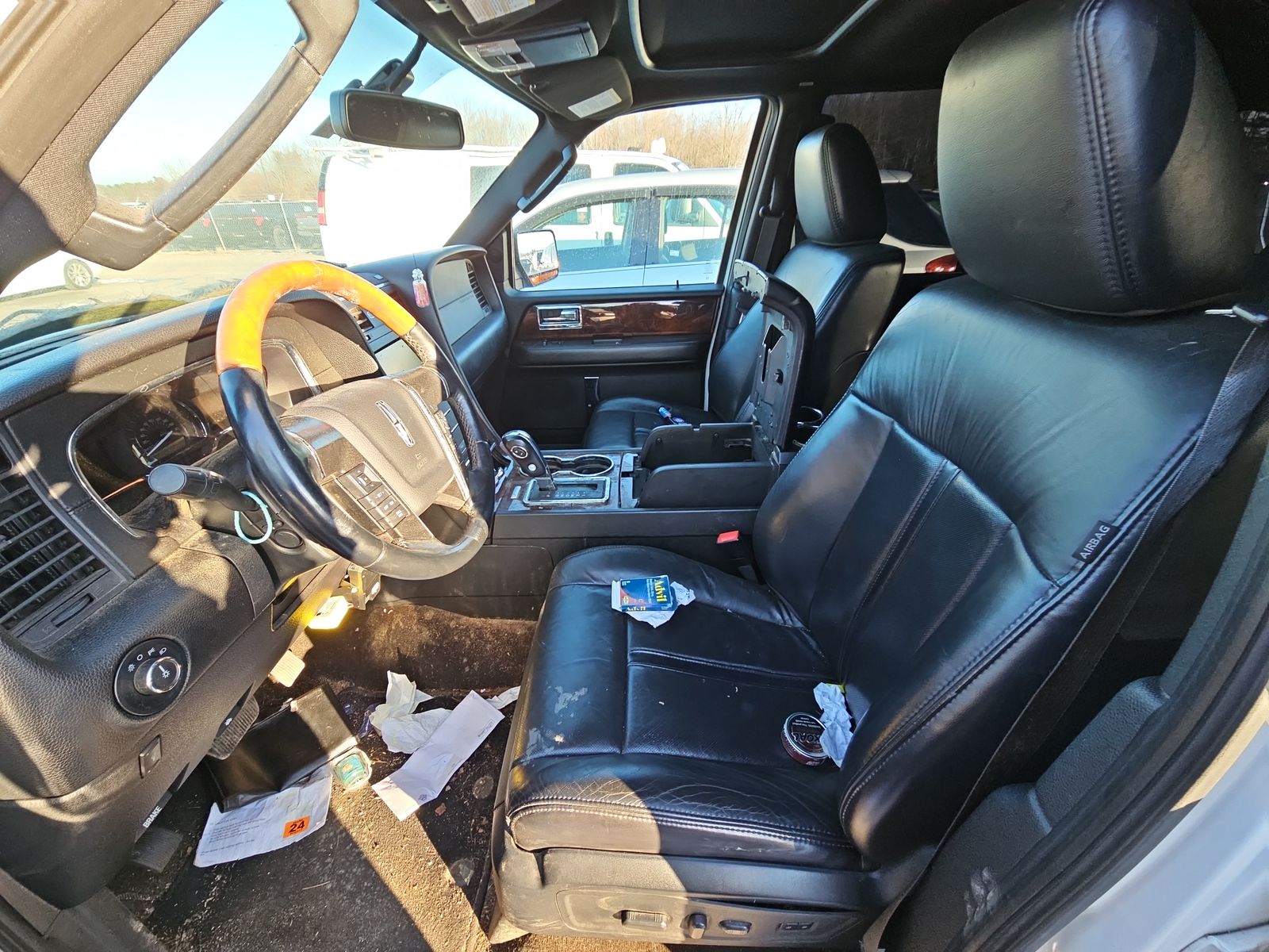 2015 Lincoln Navigator Base RWD