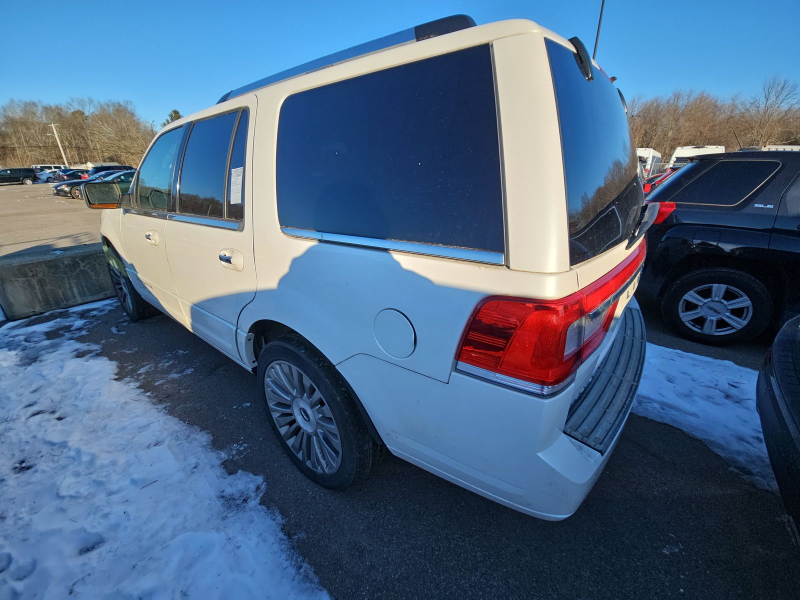 2015 Lincoln Navigator Base RWD