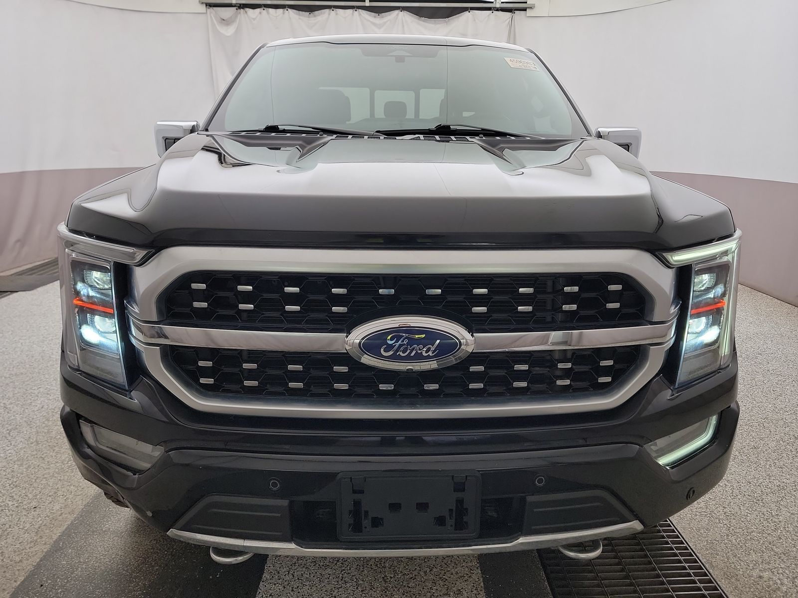 2022 Ford F-150 Platinum AWD
