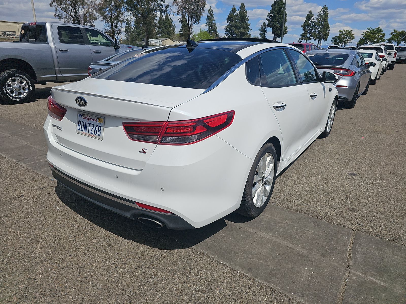 2018 Kia Optima S FWD