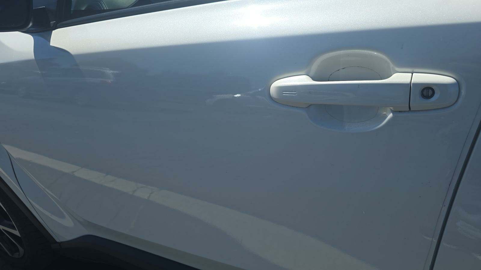 2020 Toyota C-HR XLE FWD