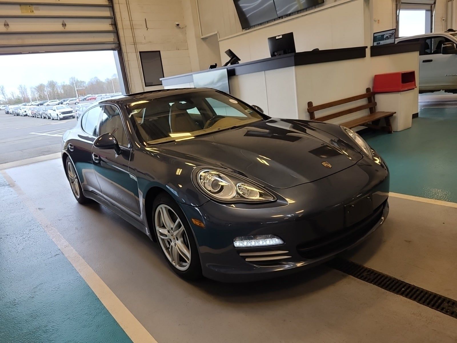 2012 Porsche Panamera 4 AWD