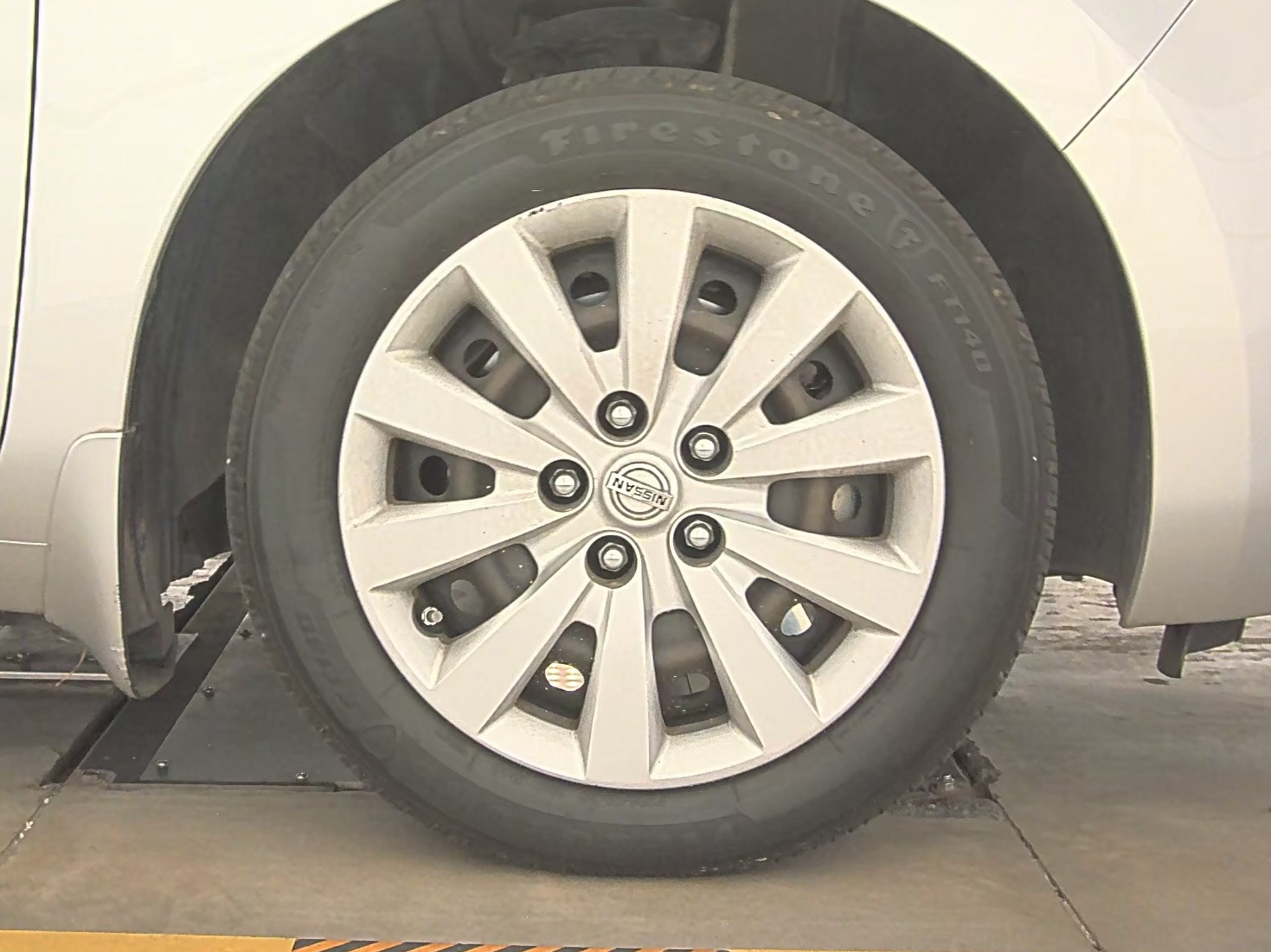 2015 Nissan LEAF S FWD