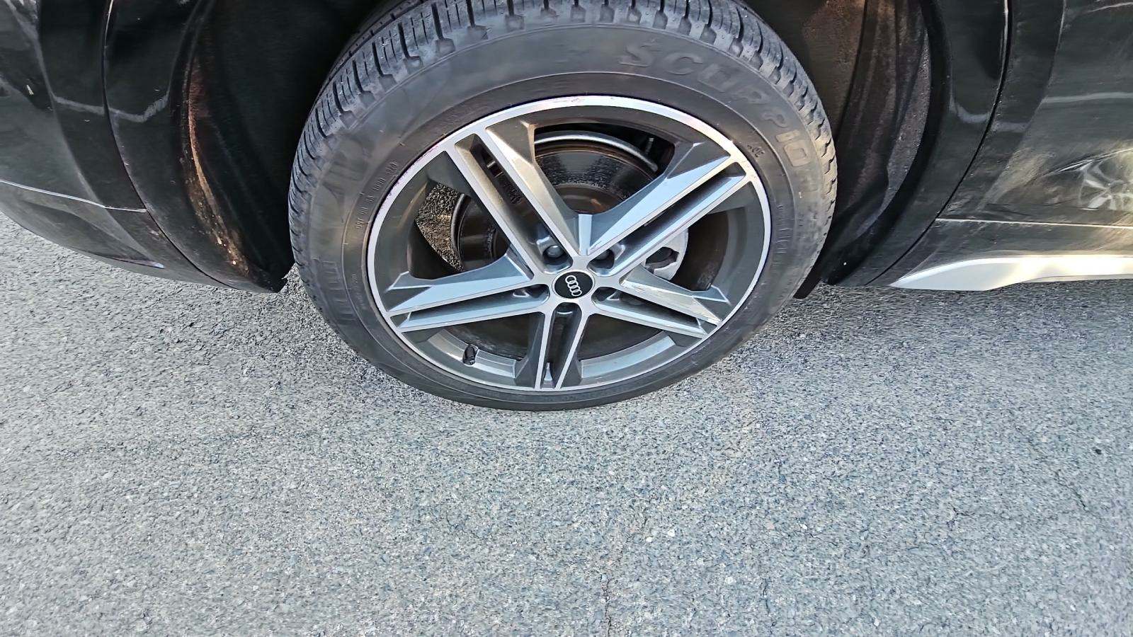 2022 Audi Q5 e Plug-In Hybrid S line Premium AWD