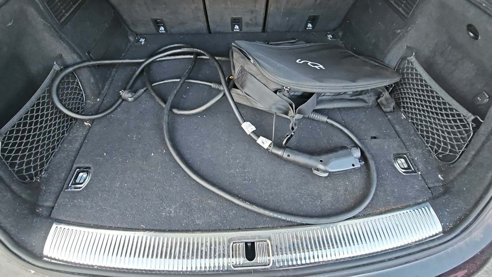 2022 Audi Q5 e Plug-In Hybrid S line Premium AWD