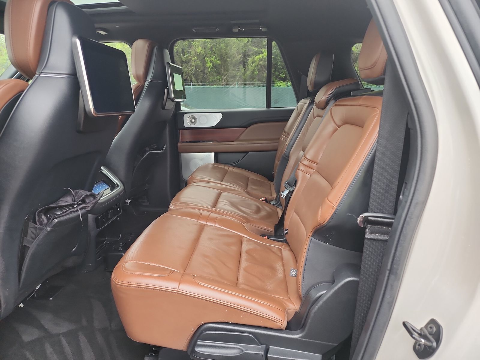 2022 Lincoln Navigator L Reserve FWD