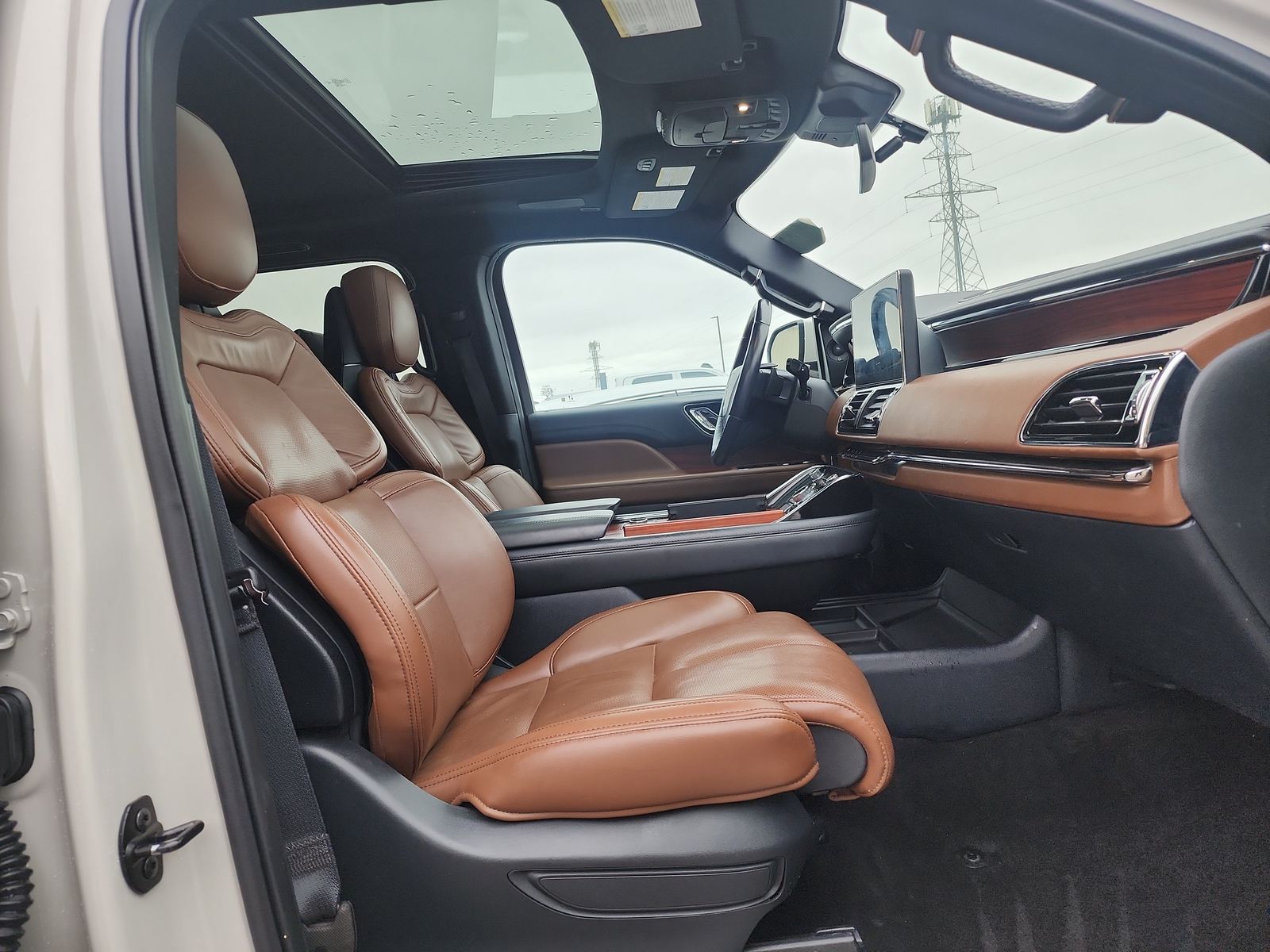 2022 Lincoln Navigator L Reserve FWD