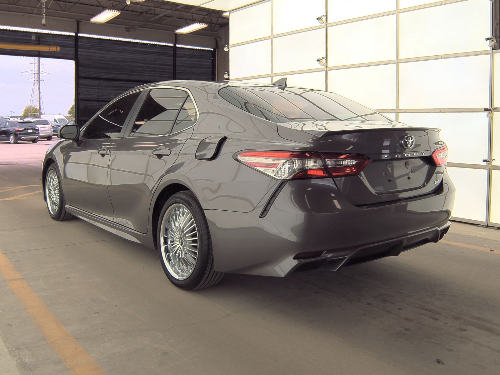 2019 Toyota Camry SE FWD