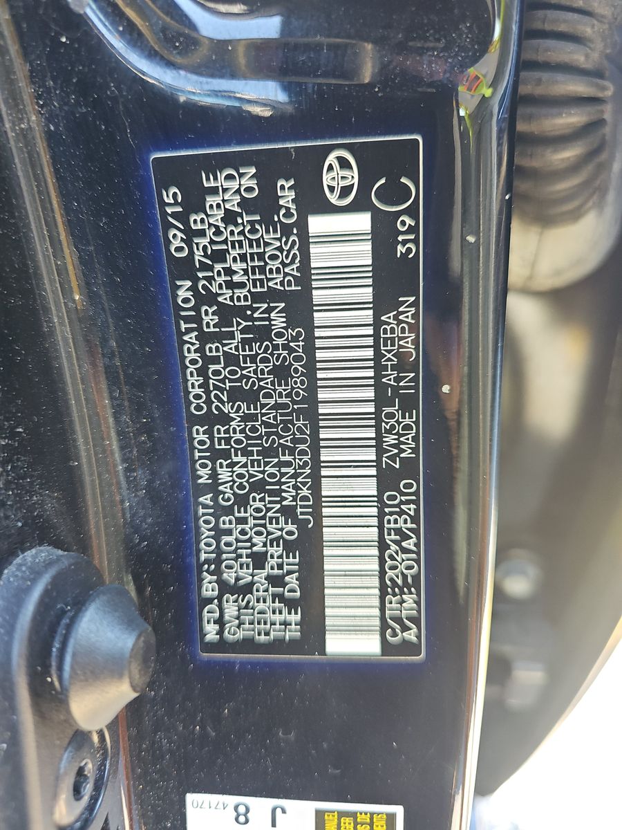 2015 Toyota Prius Three FWD