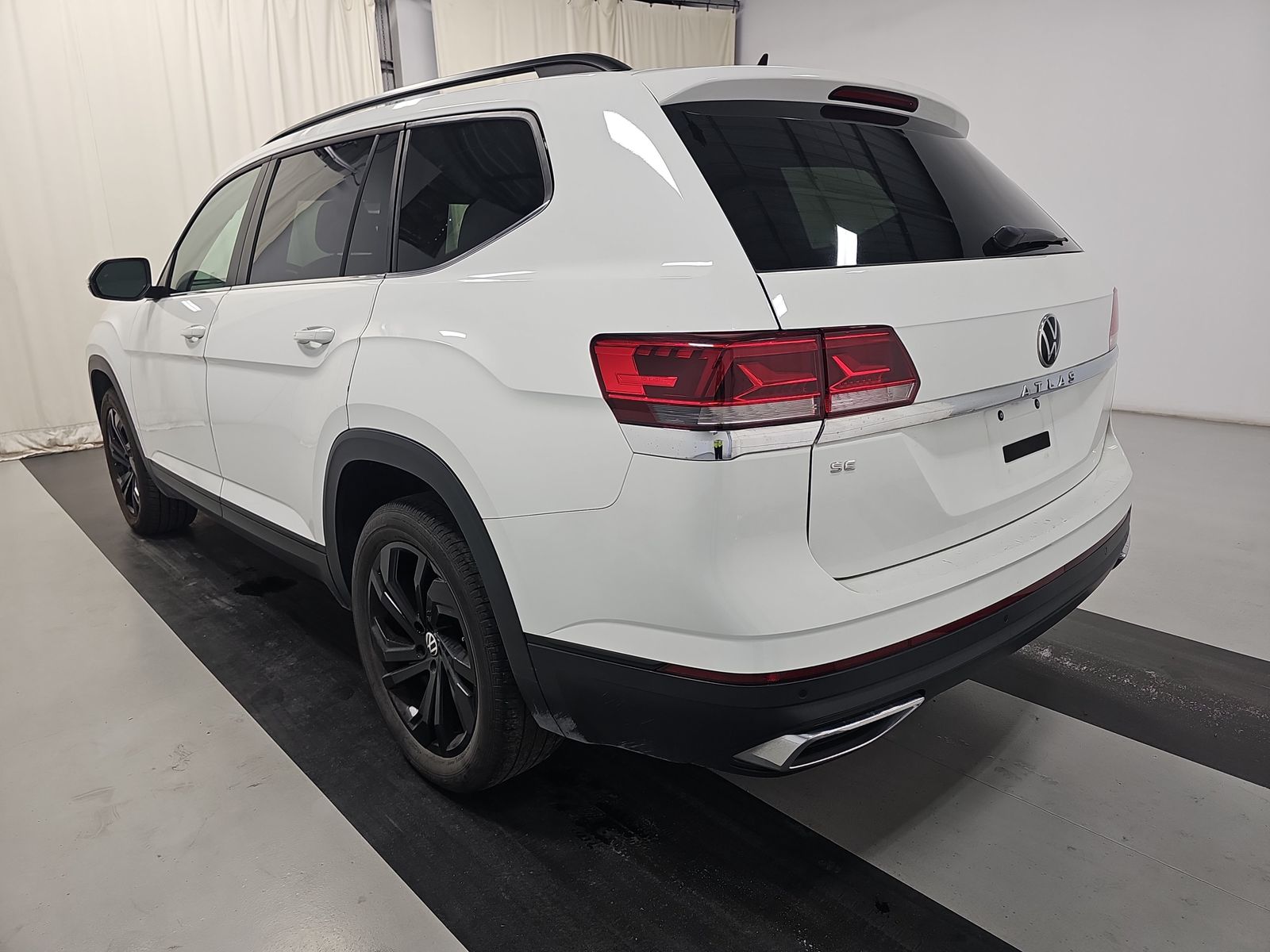 2022 Volkswagen Atlas 2.0T SE FWD