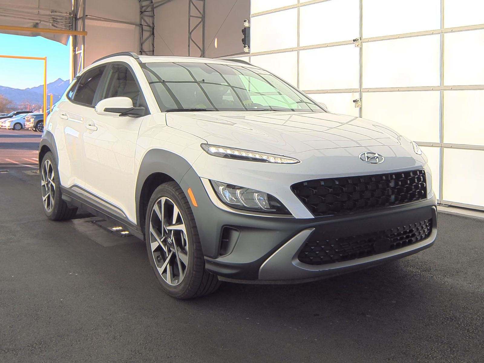 2023 Hyundai Kona Limited FWD