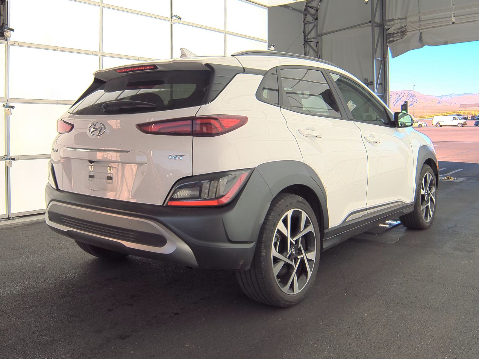 2023 Hyundai Kona Limited FWD