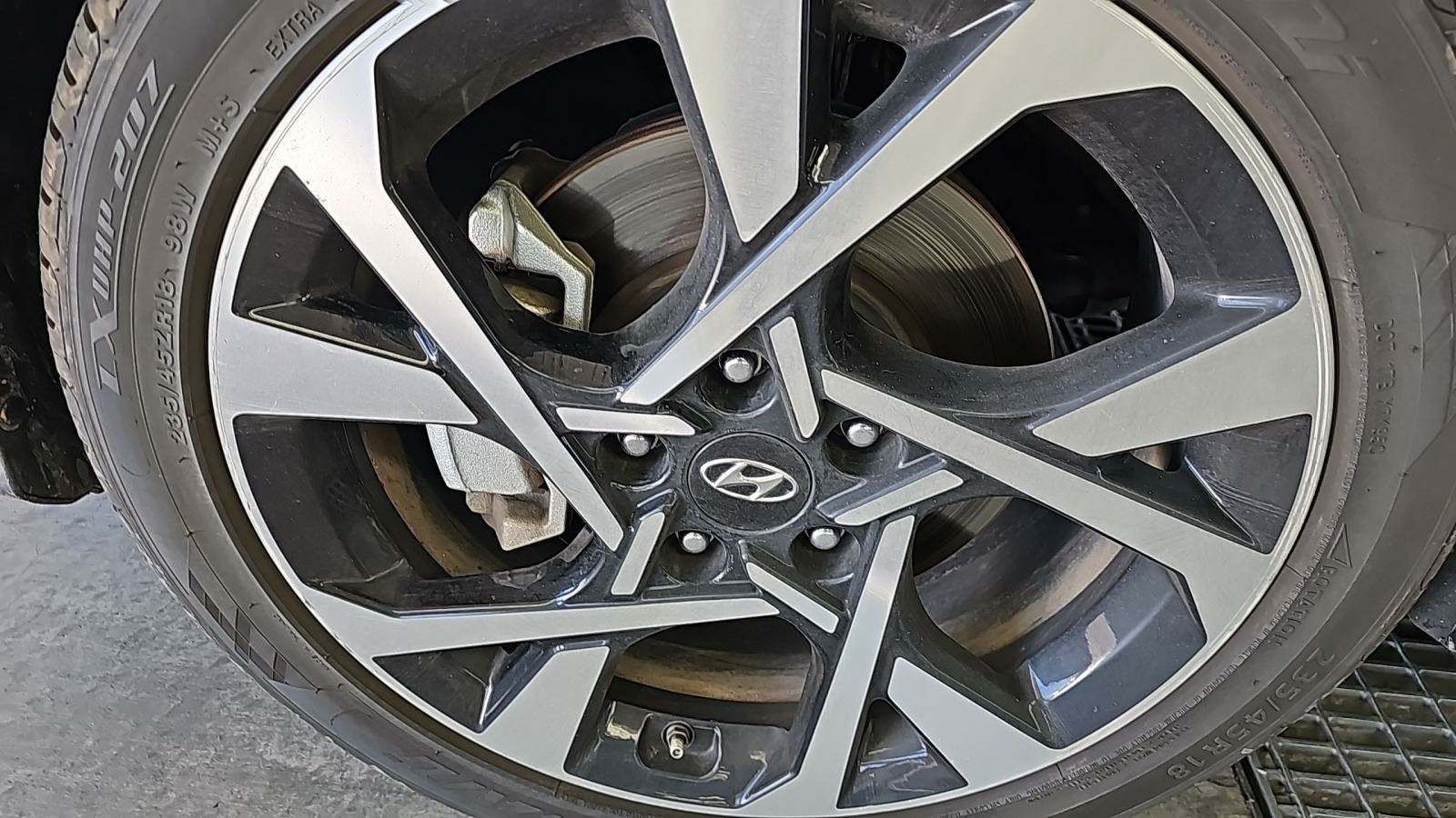 2023 Hyundai Kona Limited FWD