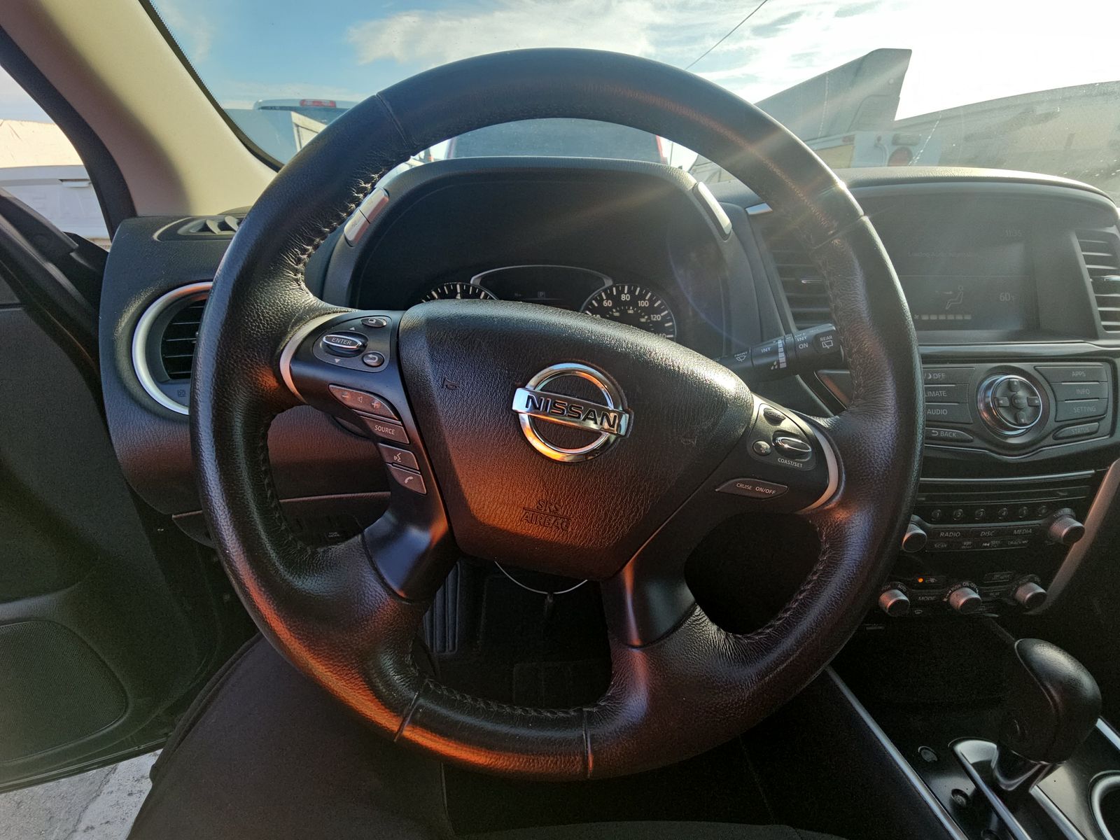 2020 Nissan Pathfinder SV FWD