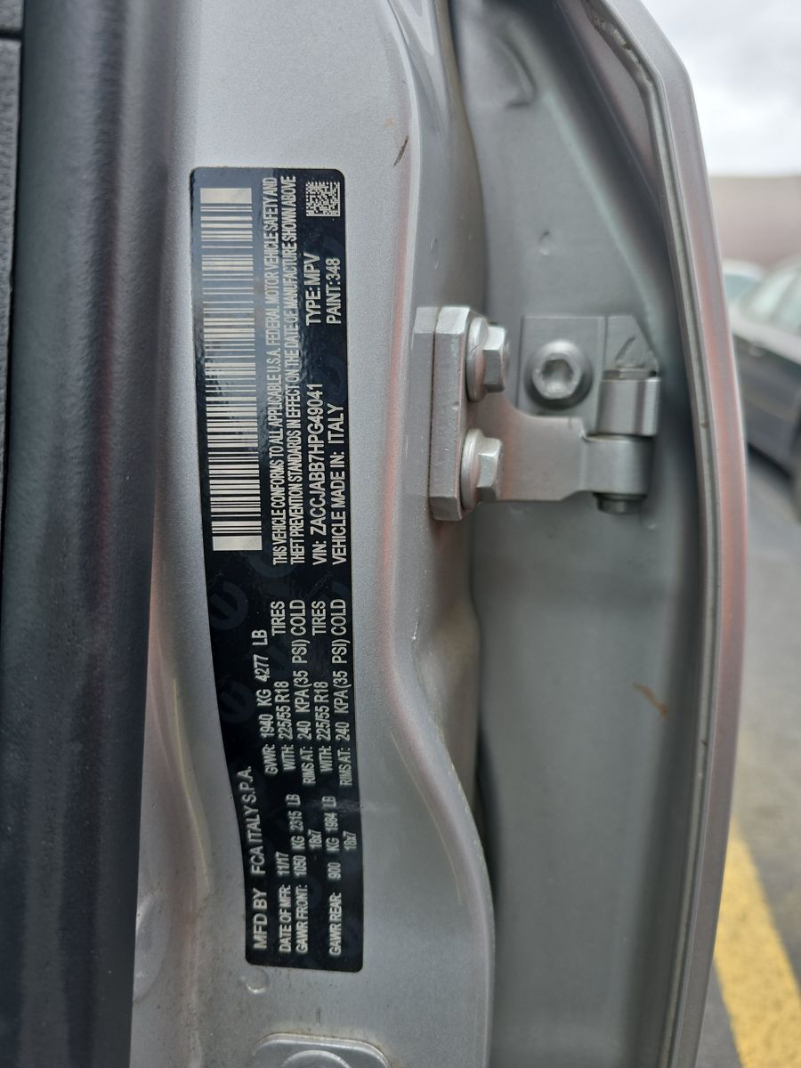 2017 Jeep Renegade Latitude FWD