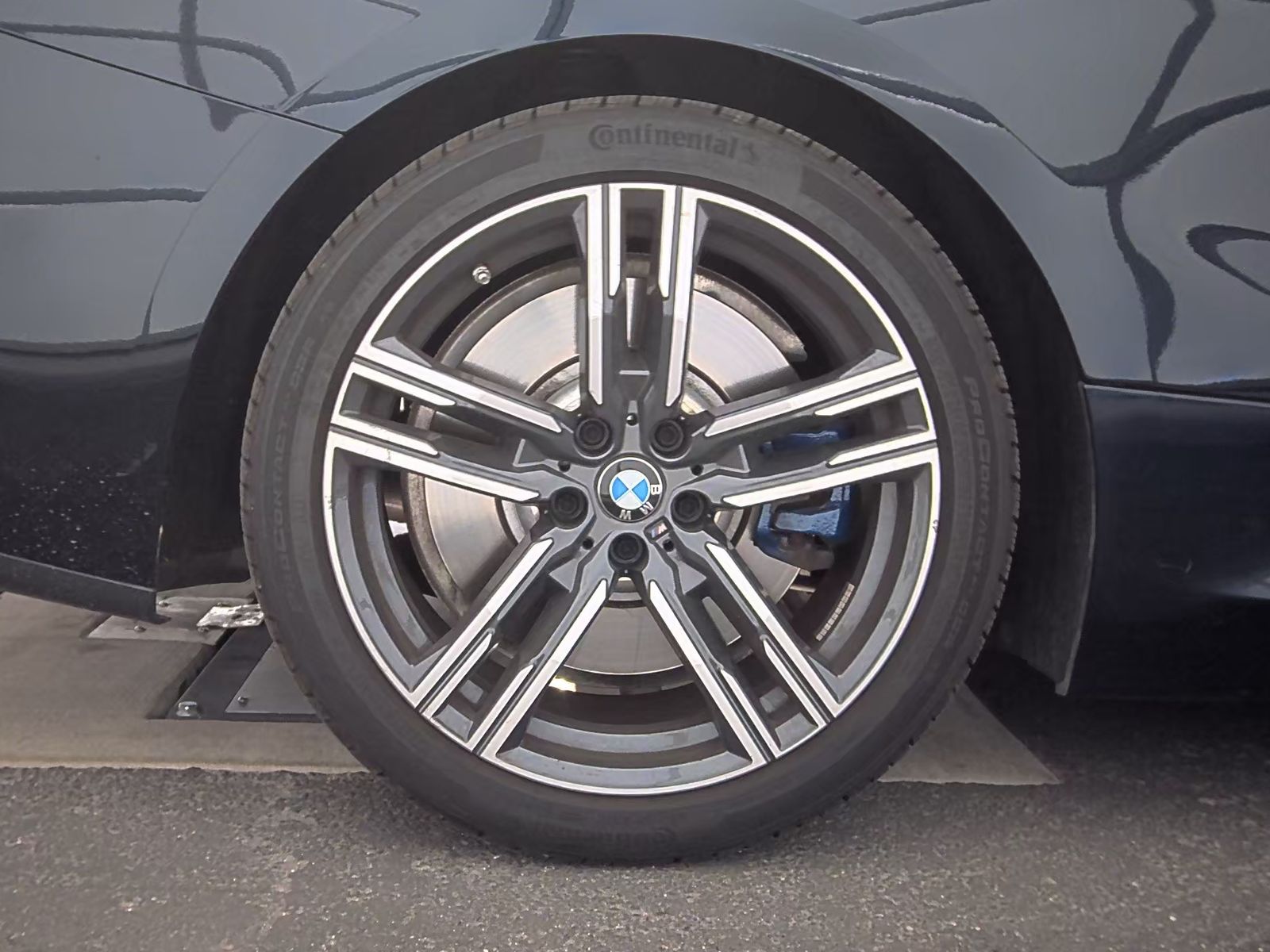 2024 BMW 8 Series 840i RWD