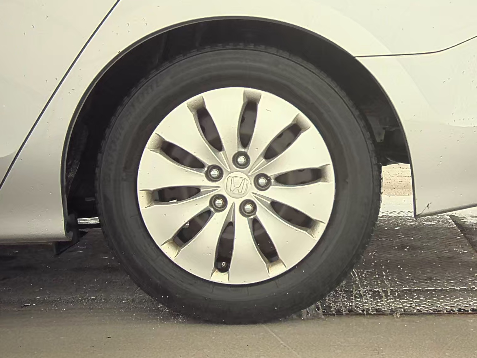 2010 Honda Accord LX FWD