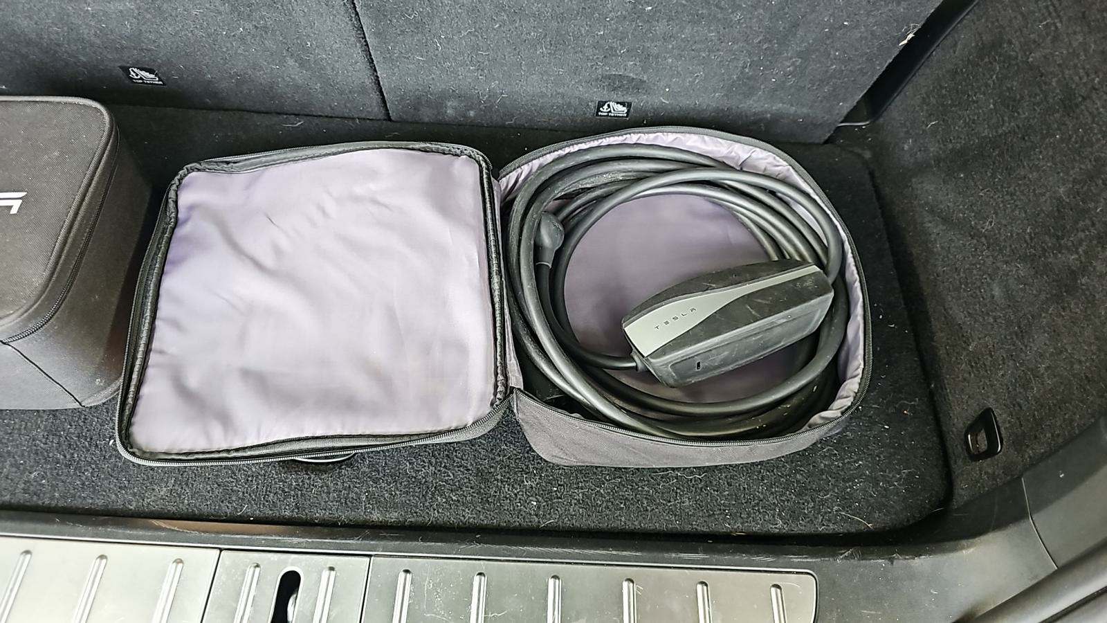 2017 Tesla Model X 75D AWD