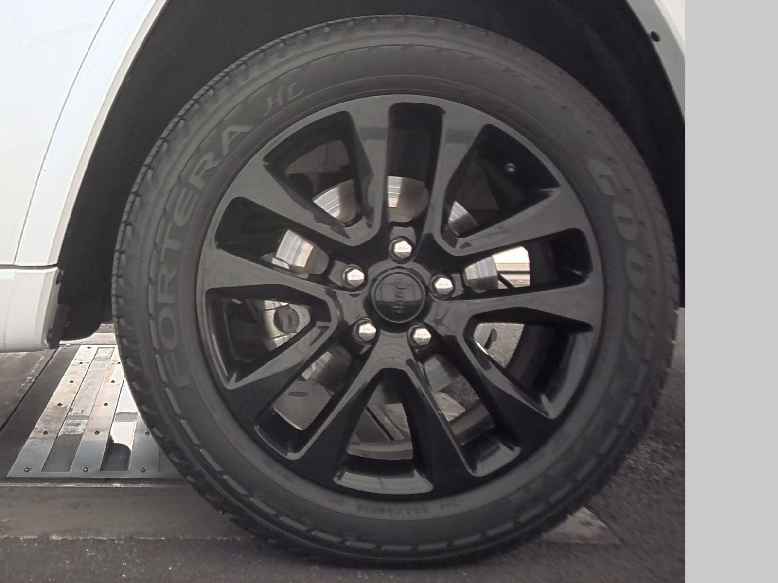 2017 Jeep Grand Cherokee Laredo Altitude Edition AWD