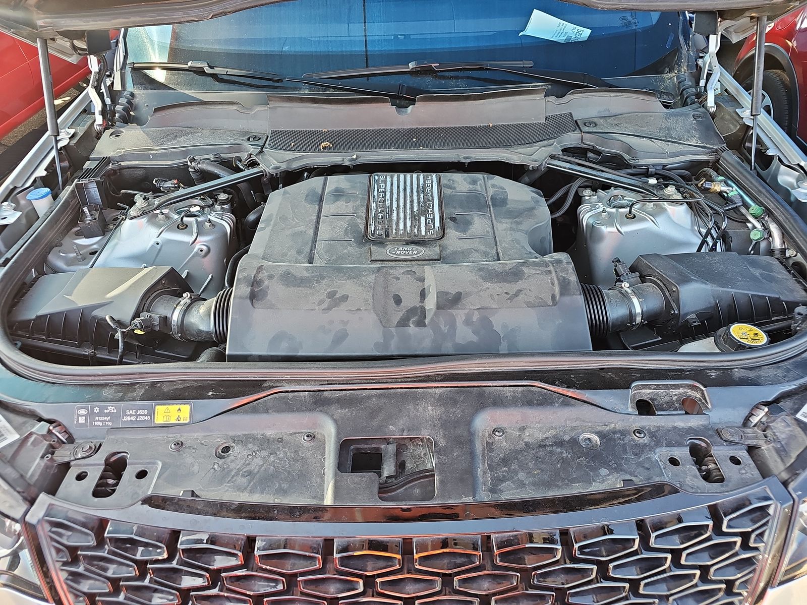 2020 Land Rover Discovery Landmark Edition AWD