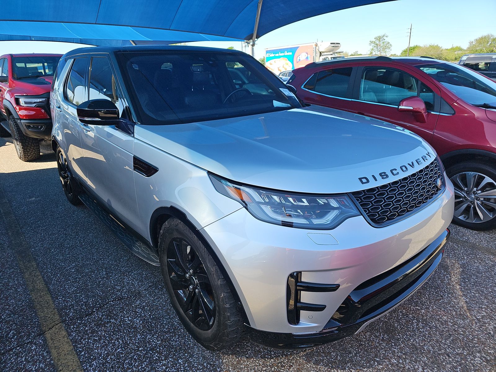 2020 Land Rover Discovery Landmark Edition AWD
