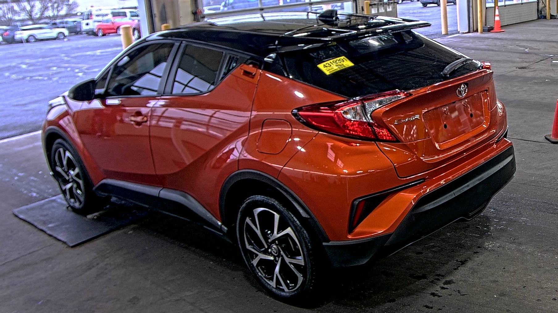2020 Toyota C-HR XLE FWD