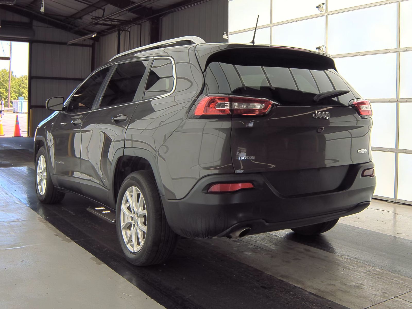 2018 Jeep Cherokee Latitude Plus FWD
