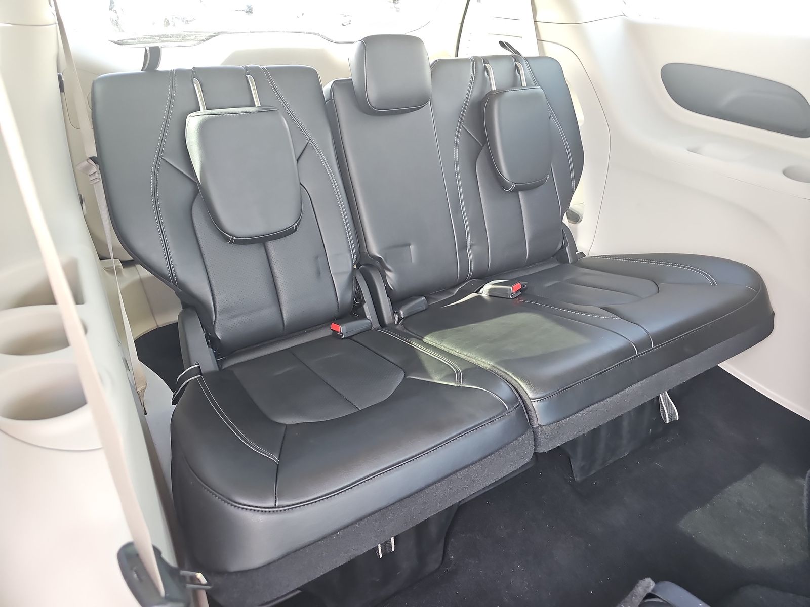 2024 Chrysler Pacifica Touring L FWD