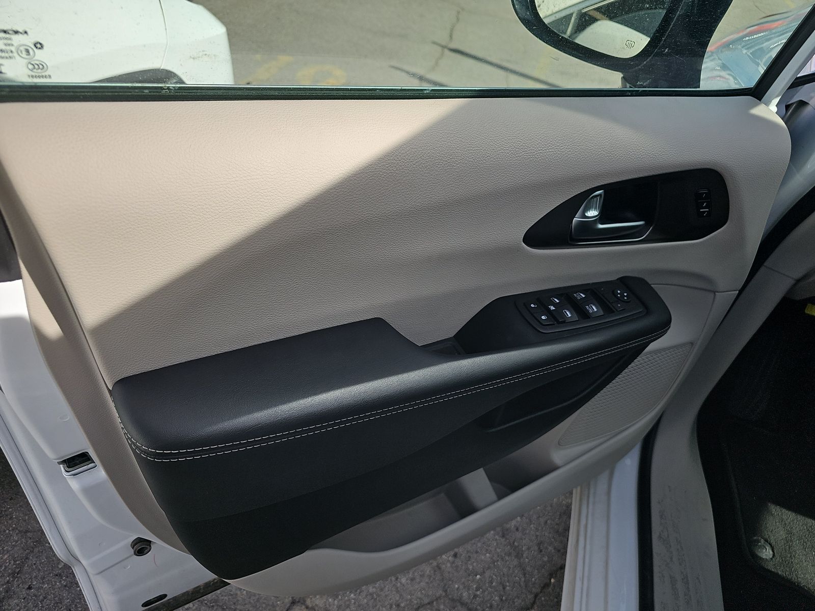 2024 Chrysler Pacifica Touring L FWD